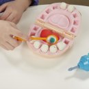 Hasbro B5520 Play-Doh Dr. Wackelzahn