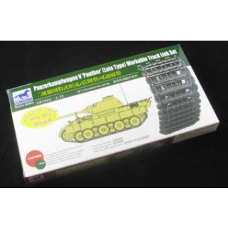Bronco Models AB3540 - Panther Late Type Workable Track LinkSet   1:35