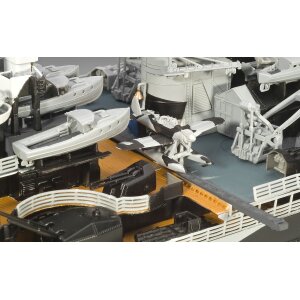 REVELL 05096 German Battleship "Tirpitz"