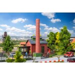 FALLER 131337 Boiler house - Eifrige Geschäftswelt